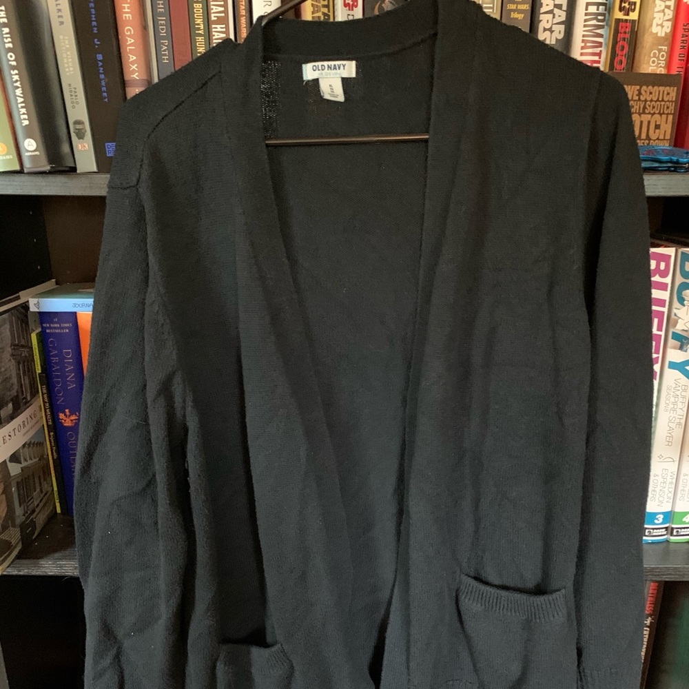 Black cardigan with pockets